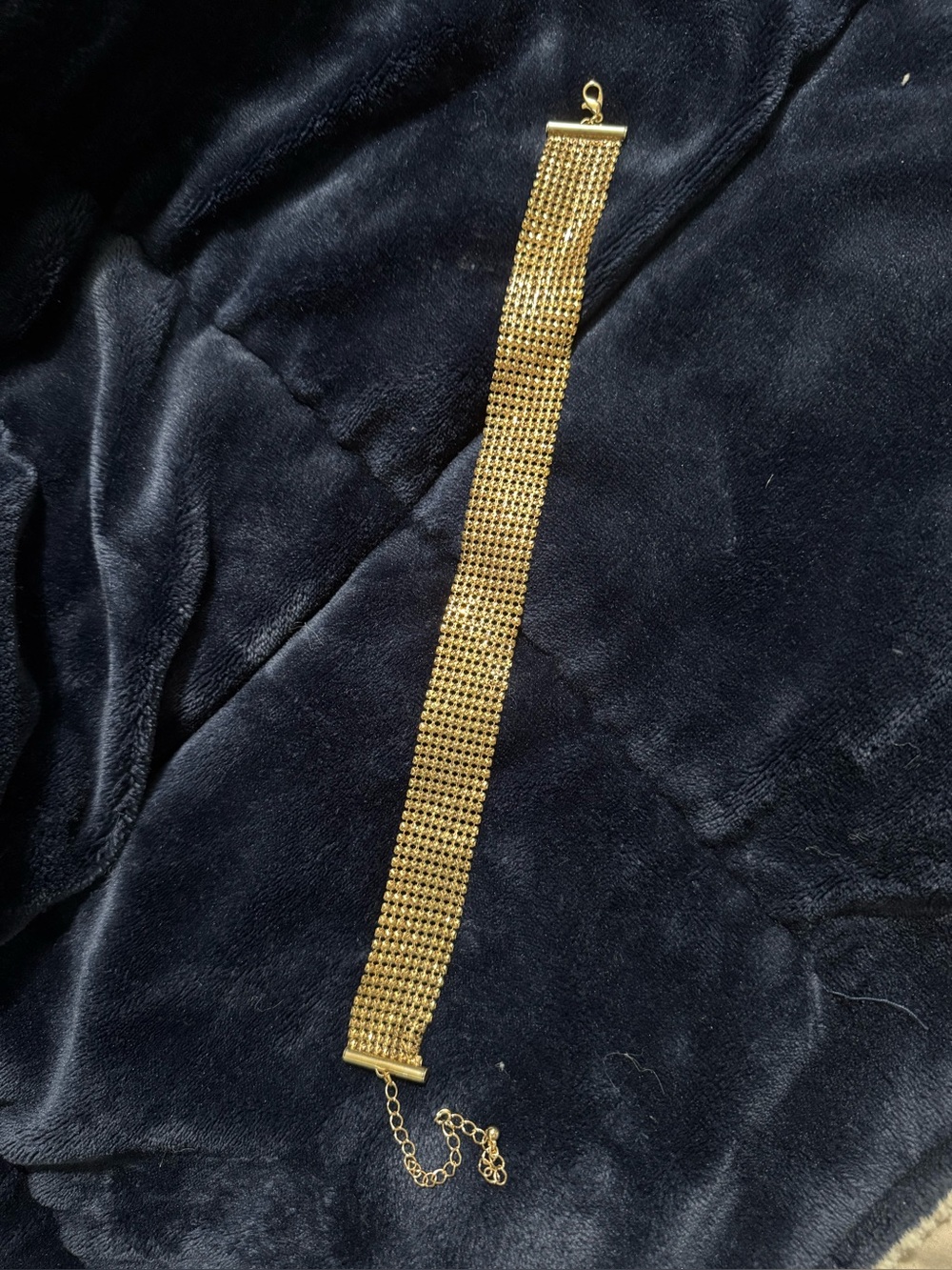 Elegant Gold tone Choker Necklace